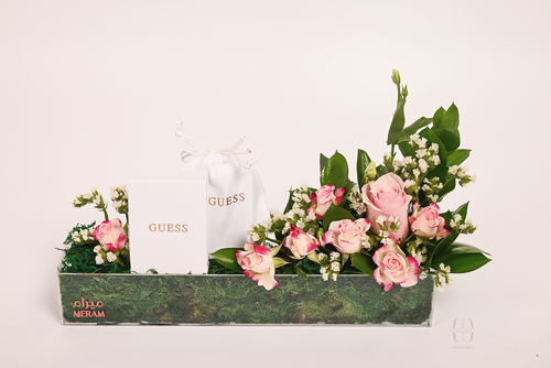 إسوارة GUESS