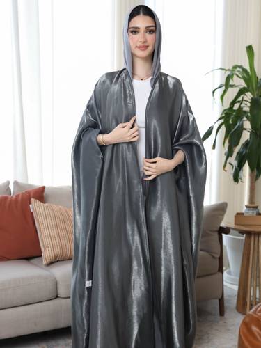 عبايه بشت رمادي.