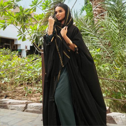 عباية يوم التأسيس